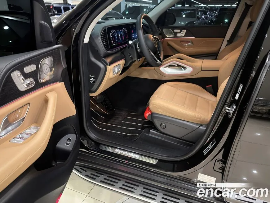 Mercedes-Benz GLE-Class — фото 10