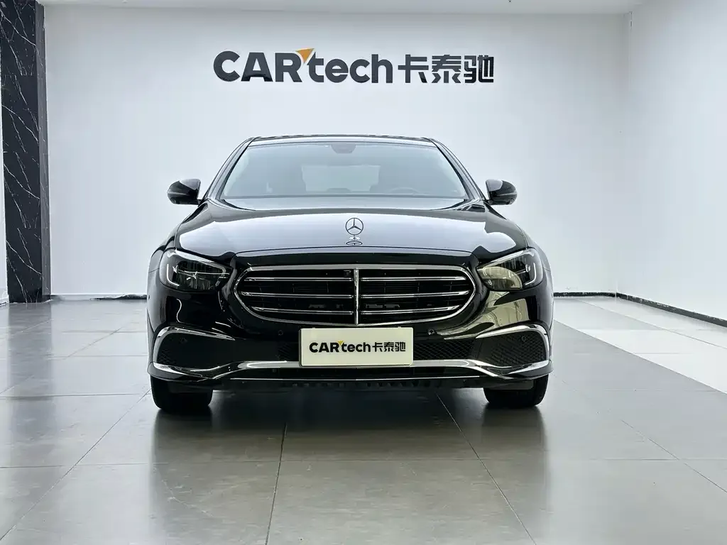 Mercedes-Benz E-Class 2023 из CN, фото 3