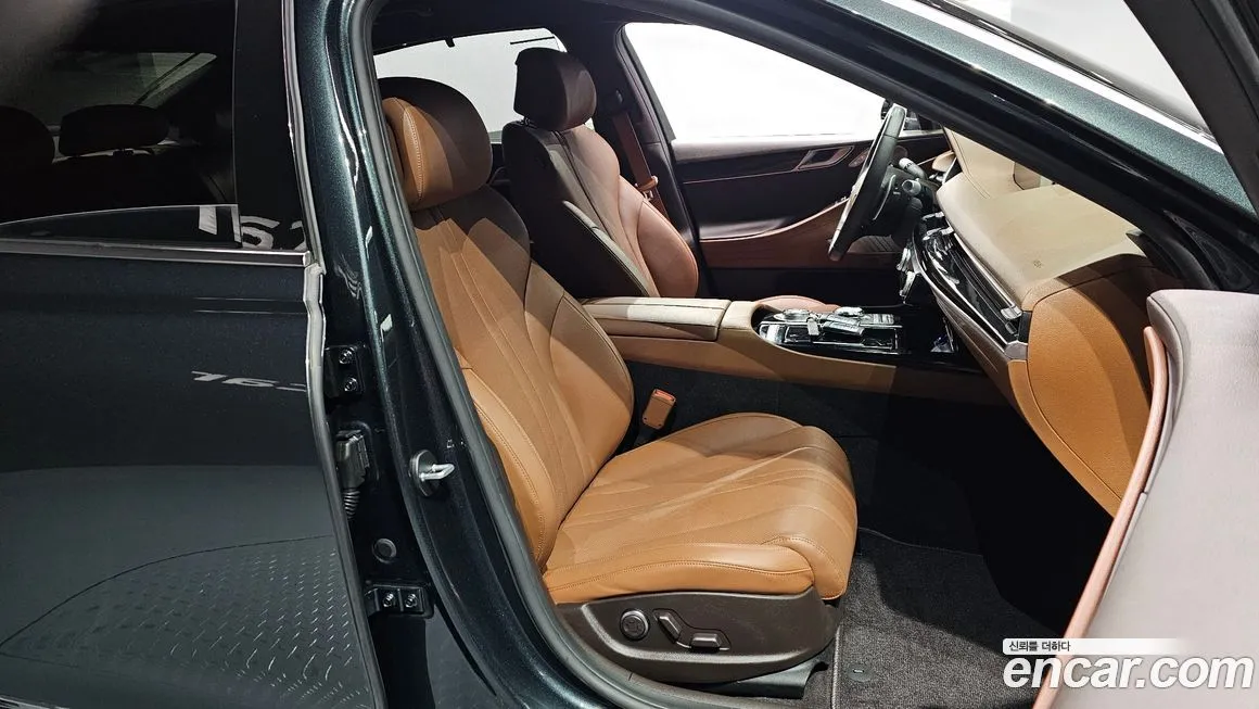 Genesis G80 — фото 10