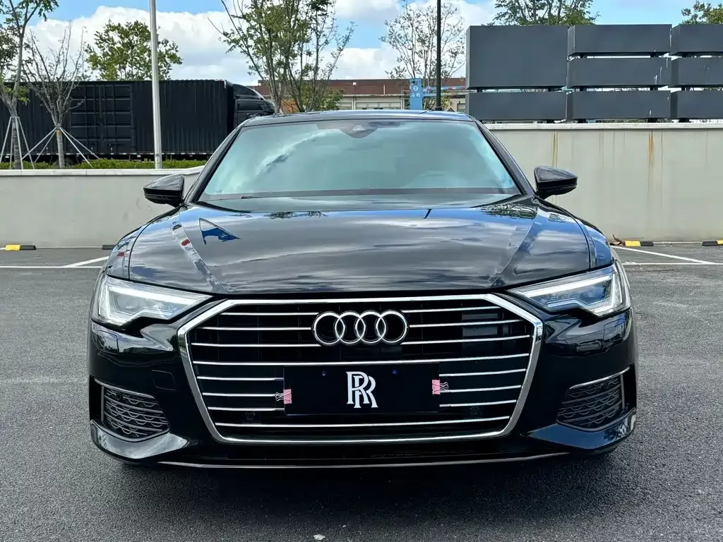 Audi A6L 2021 из CN, фото 2