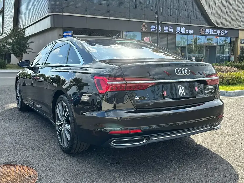 Audi A6L 2021 из CN, фото 8