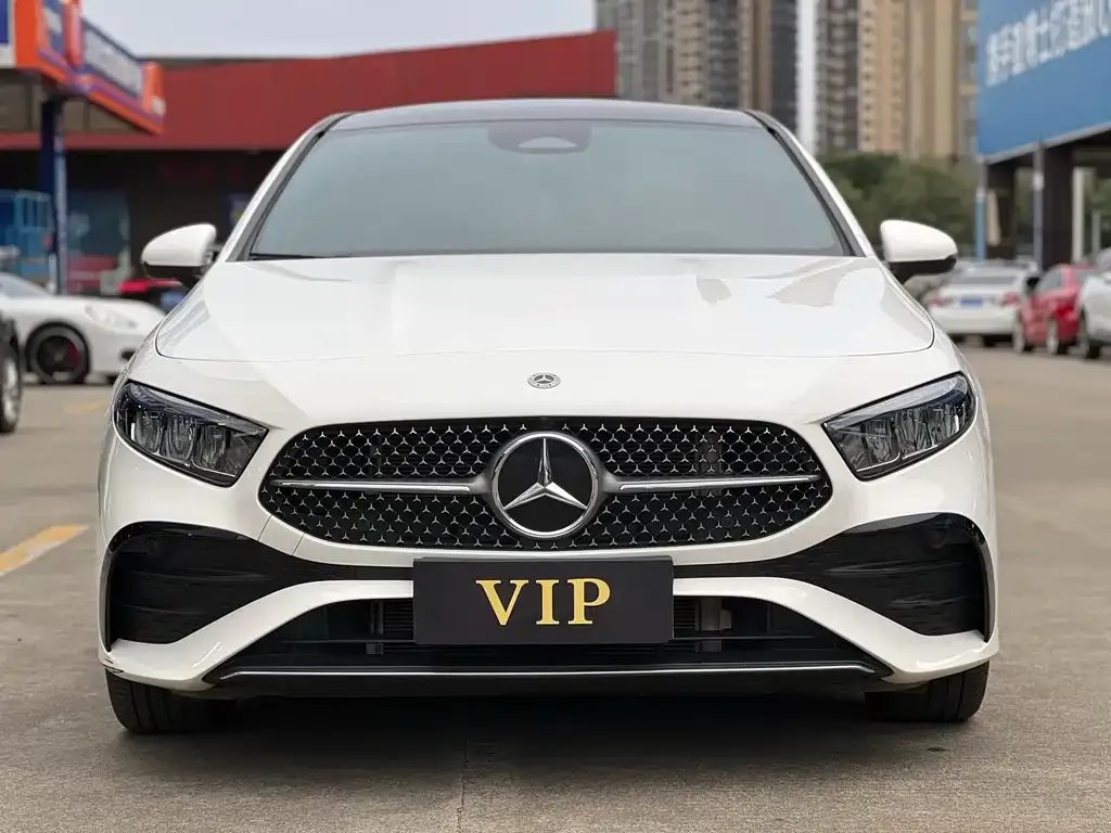 Mercedes-Benz A-Class 2024 из CN, фото 2