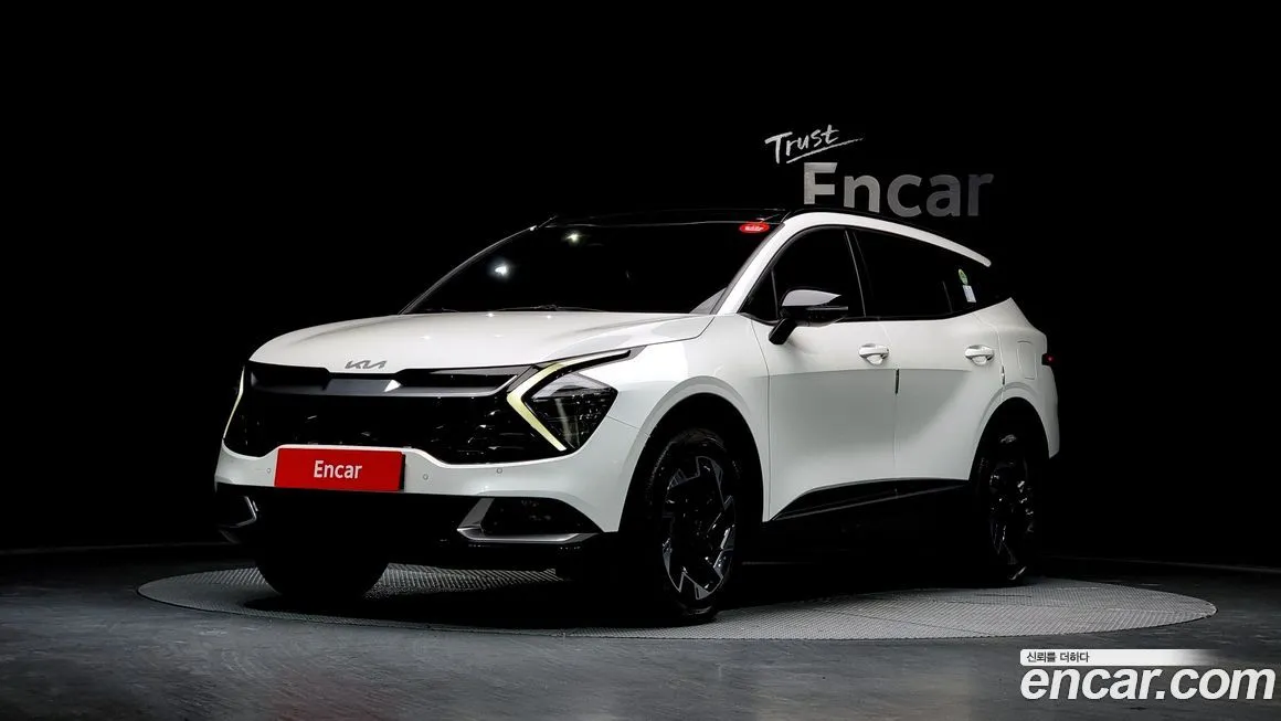 Kia Sportage — фото 1