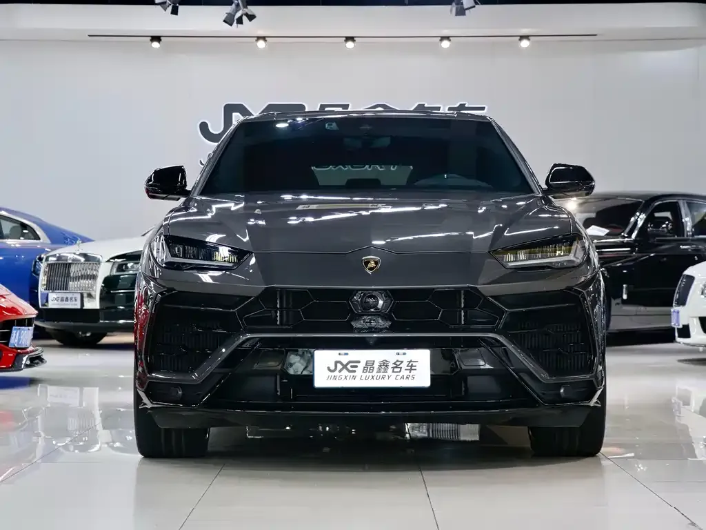 Lamborghini Urus 2022 из CN, фото 2