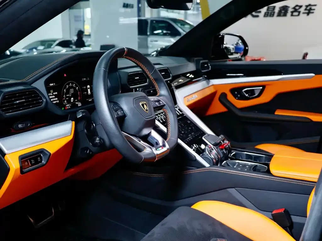 Lamborghini Urus 2022 из CN, фото 3