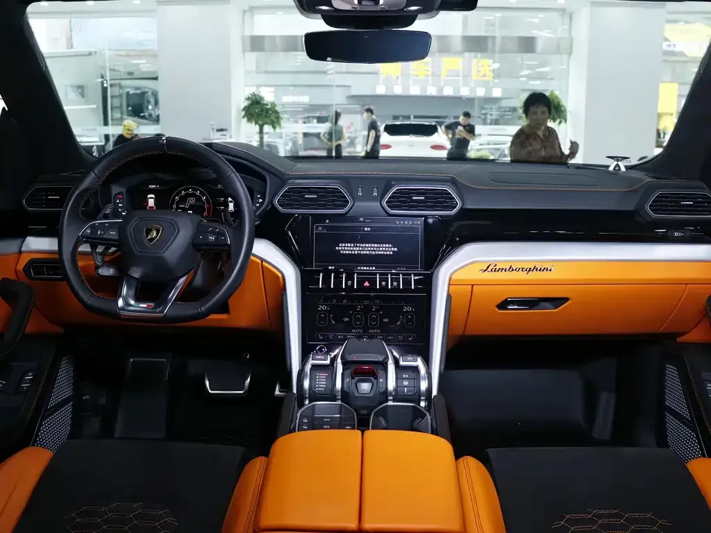 Lamborghini Urus 2022 из CN, фото 4