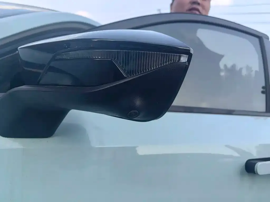 Changan UNI-V 2024 из CN, фото 4