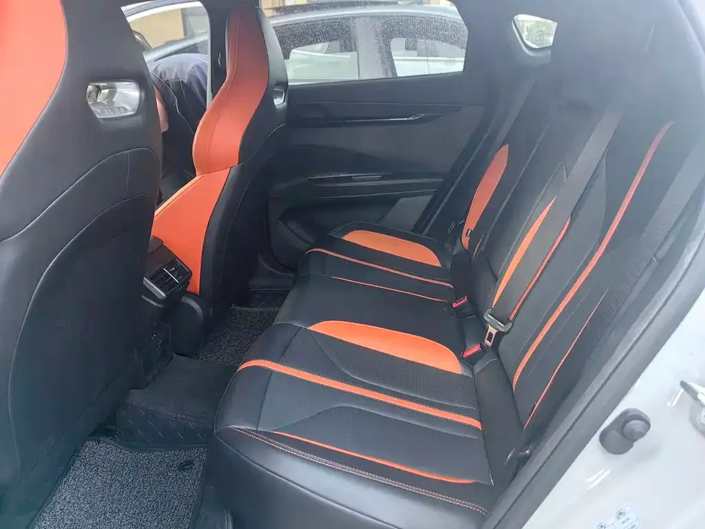 Changan UNI-V 2024 из CN, фото 8