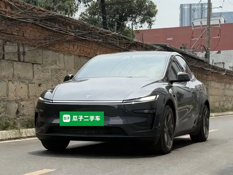 Tesla Model Y 2025 из CN, фото 1