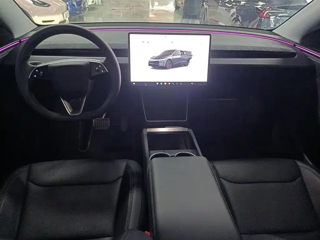 Tesla Model Y 2025 из CN, фото 10