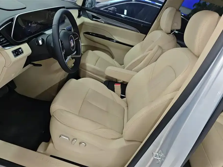 Buick GL8 Hybrid 2025 из CN, фото 9