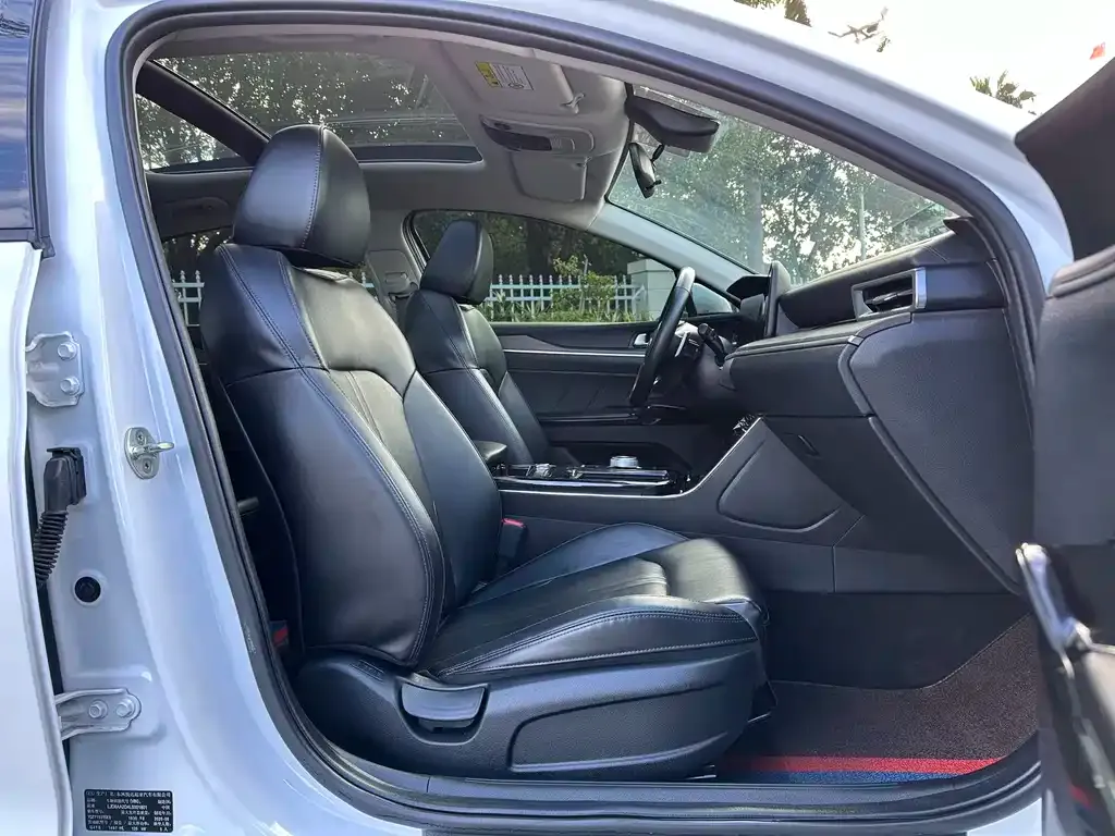 Kia K5 2021 из CN, фото 7