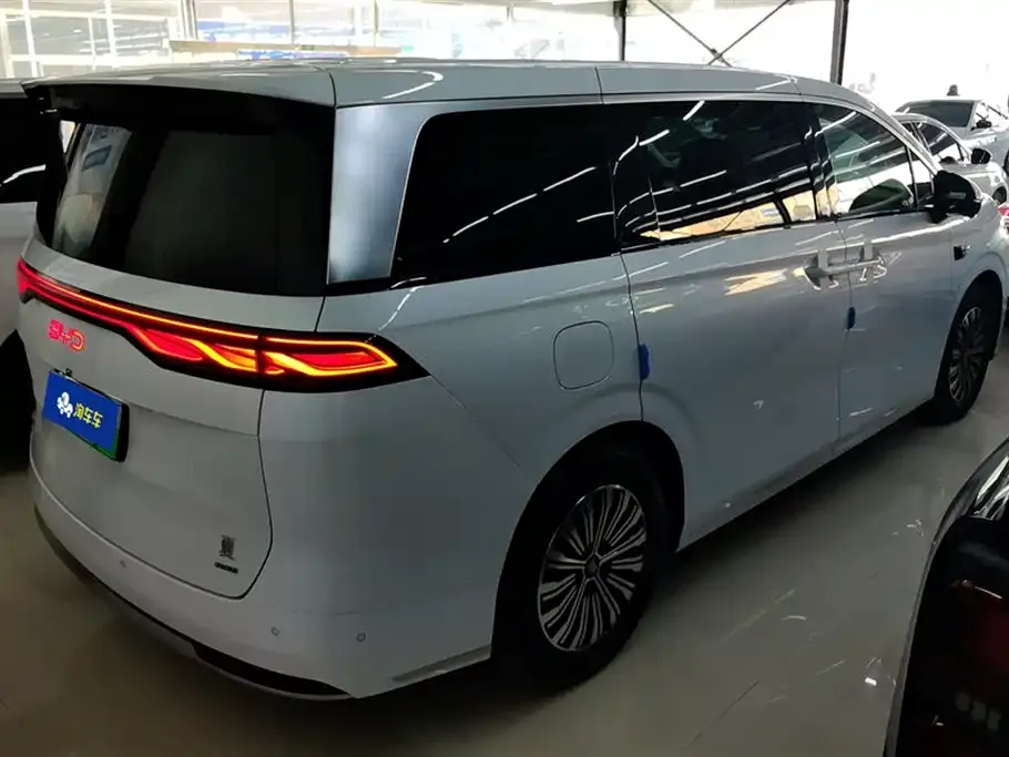 BYD Xia 2025 из CN, фото 3