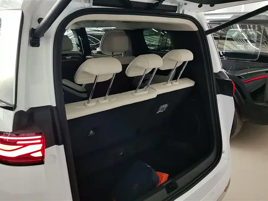 BYD Xia 2025 из CN, фото 4