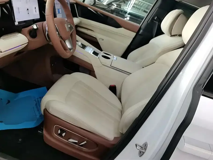 BYD Xia 2025 из CN, фото 9
