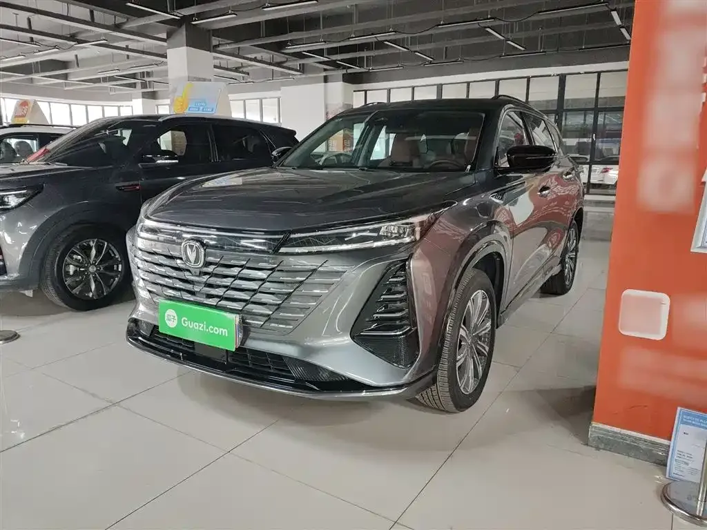 Changan CS75PLUS 2024 из CN, фото 2