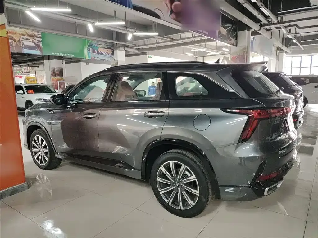 Changan CS75PLUS 2024 из CN, фото 5