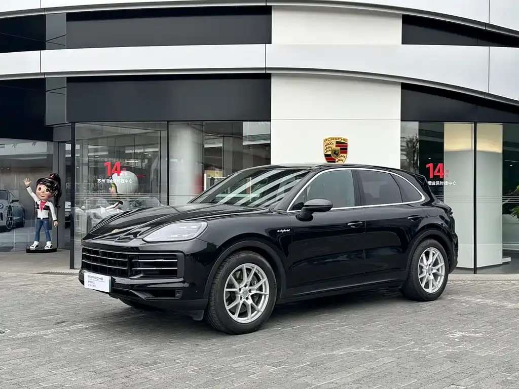 Porsche Cayenne Hybrid — фото 1