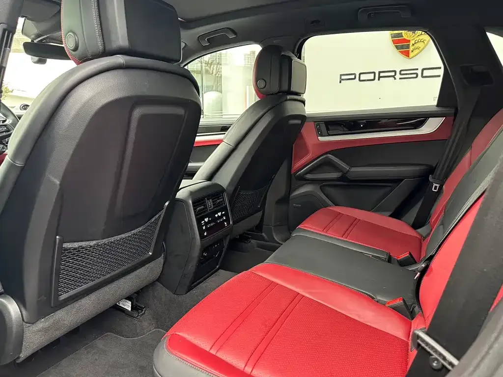 Porsche Cayenne Hybrid — фото 10