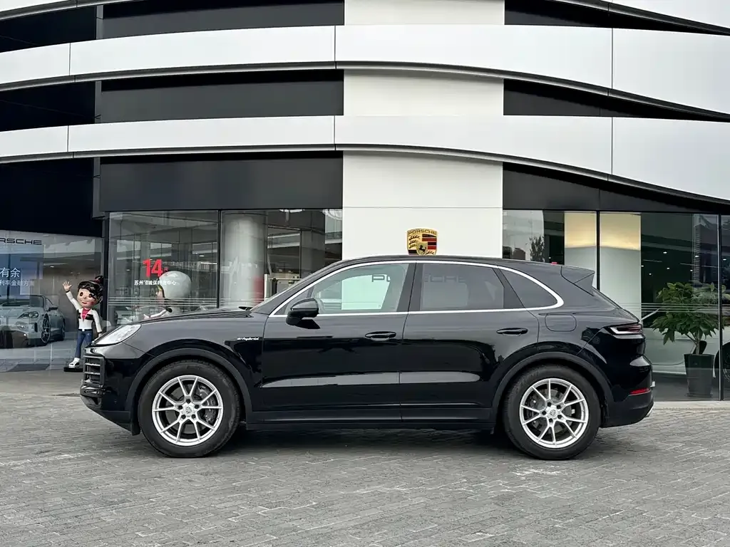 Porsche Cayenne Hybrid — фото 2