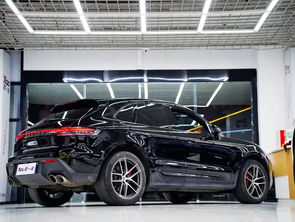 Porsche Macan — фото 4