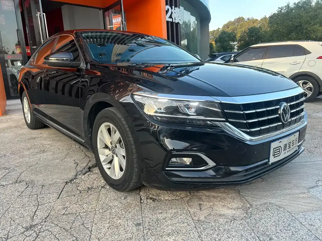 Volkswagen Passat 2021 из CN, фото 3