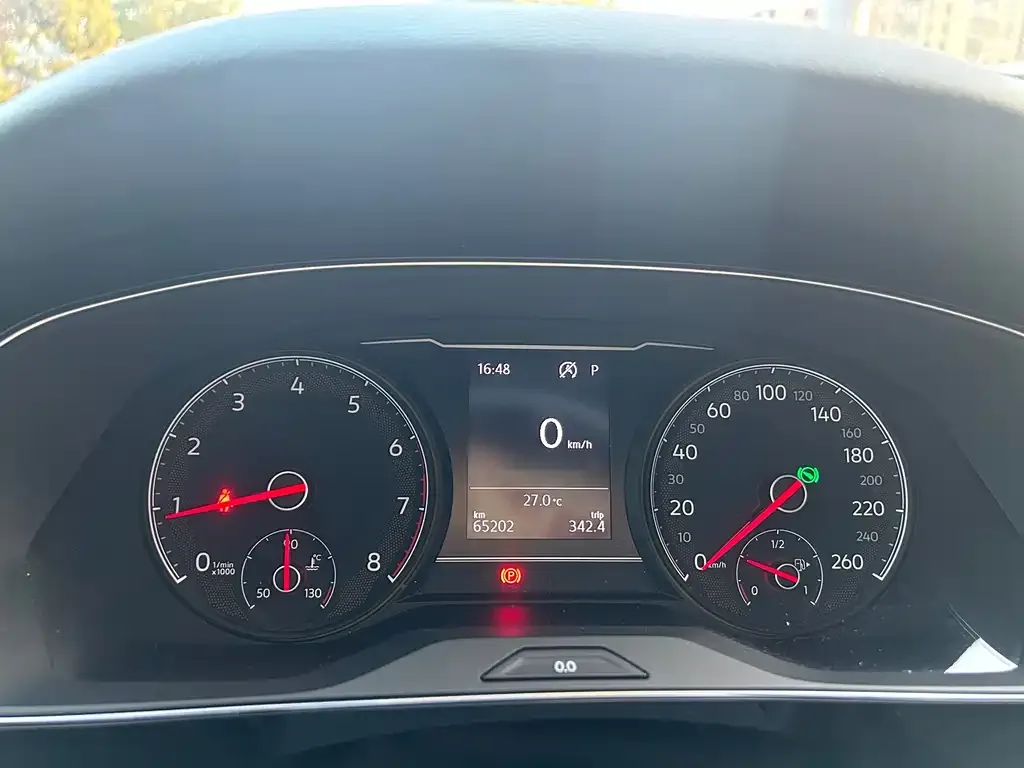 Volkswagen Passat 2021 из CN, фото 9