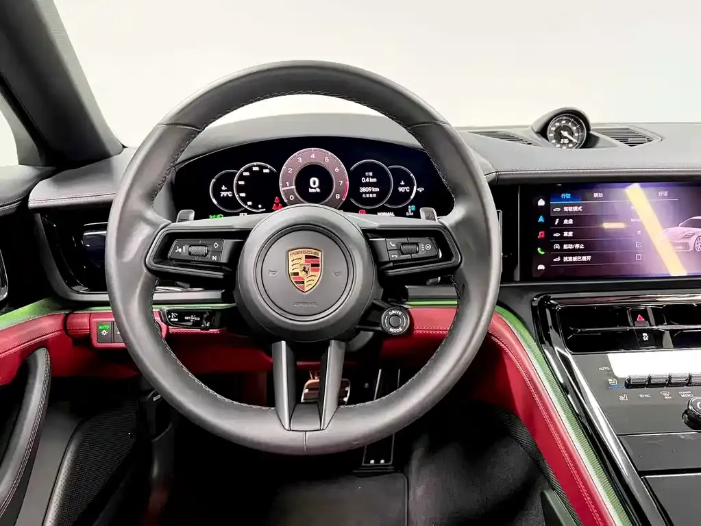 Porsche Panamera 2025 из CN, фото 10