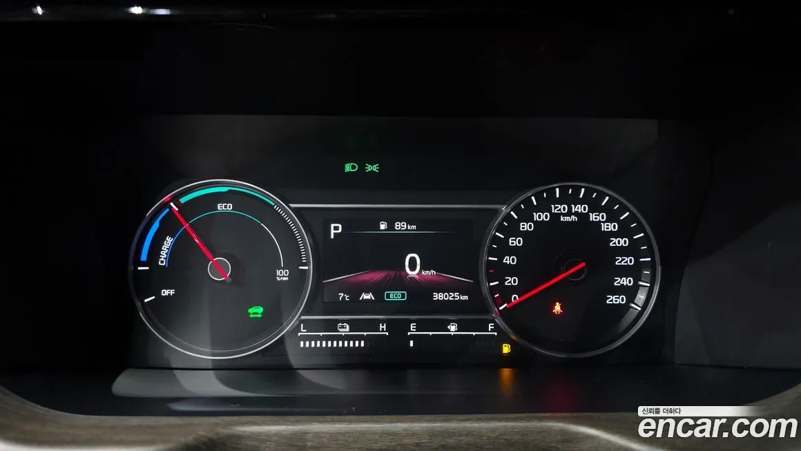 Kia Sorento — фото 8