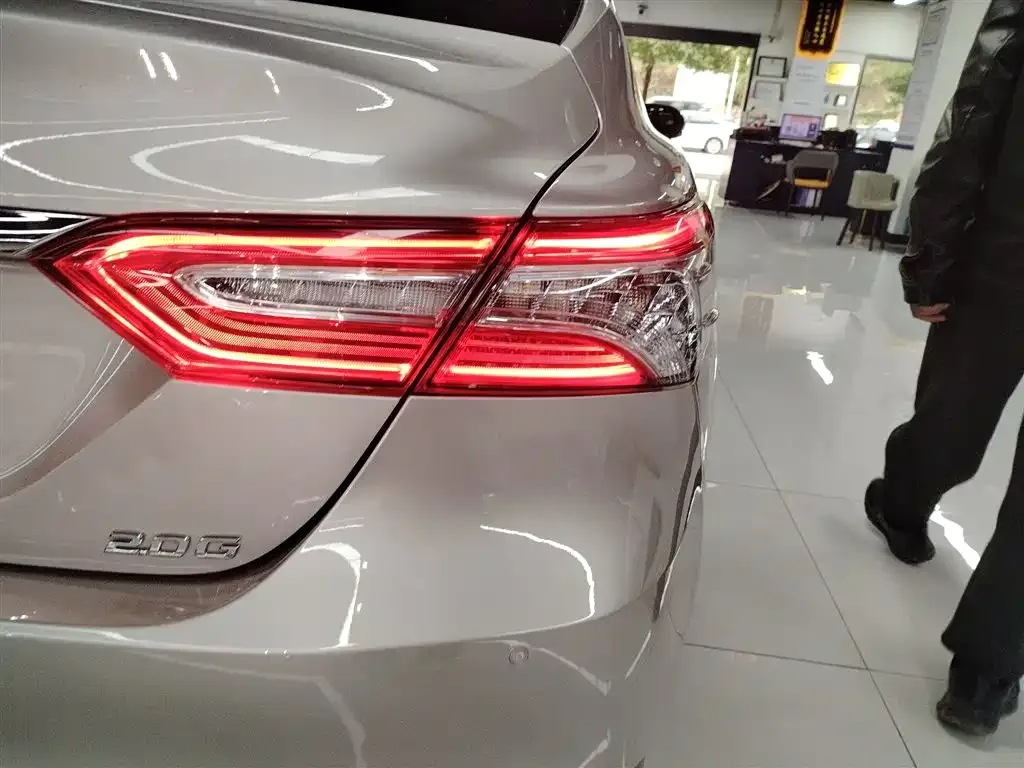 Toyota Camry 2022 из CN, фото 8