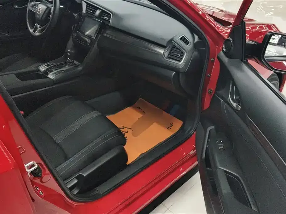 Honda Civic 2021 из CN, фото 8