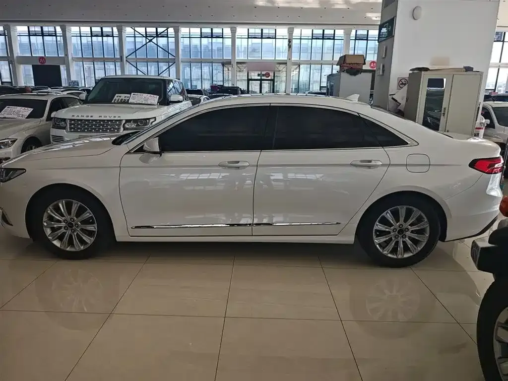 Ford Taurus 2022 из CN, фото 10