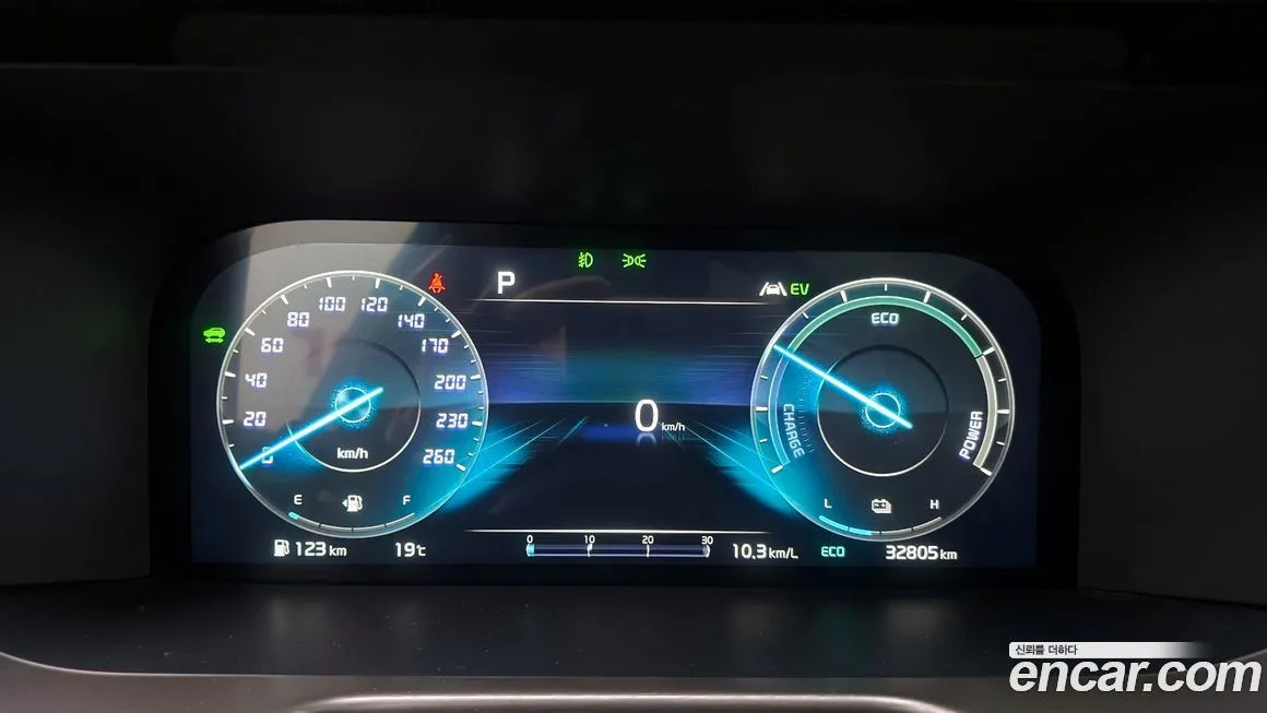 Kia Sorento — фото 8