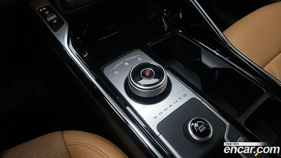 Kia Sorento — фото 9
