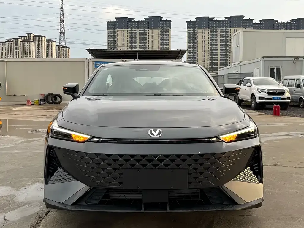 Changan UNI-V 2025 из CN, фото 2