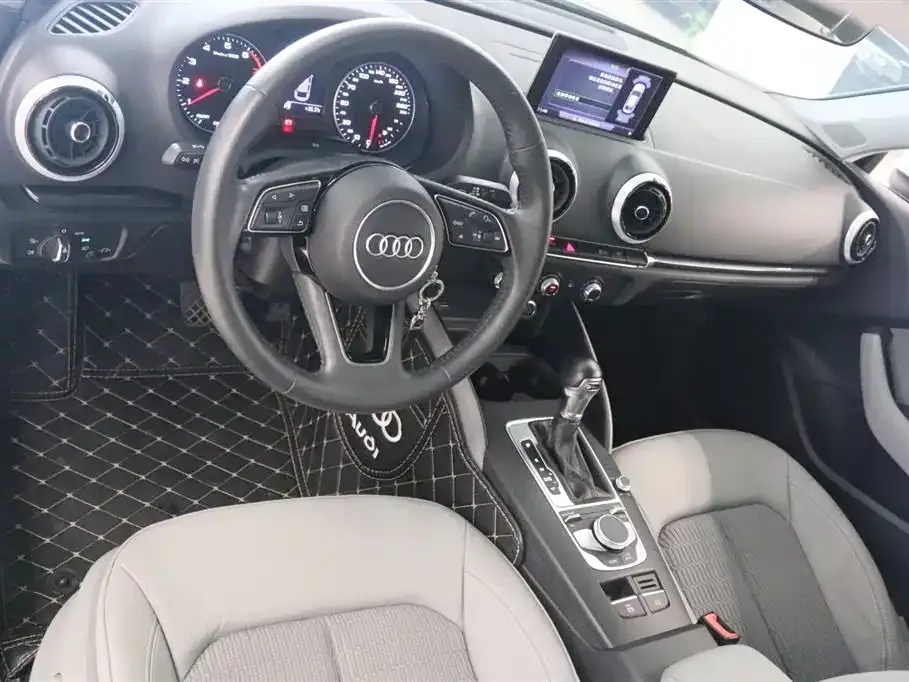 Audi A3 2021 из CN, фото 10
