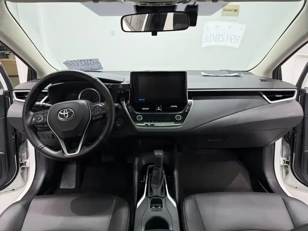 Toyota Corolla 2022 из CN, фото 8