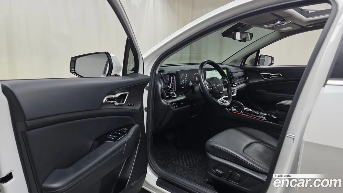 Kia Sportage — фото 10