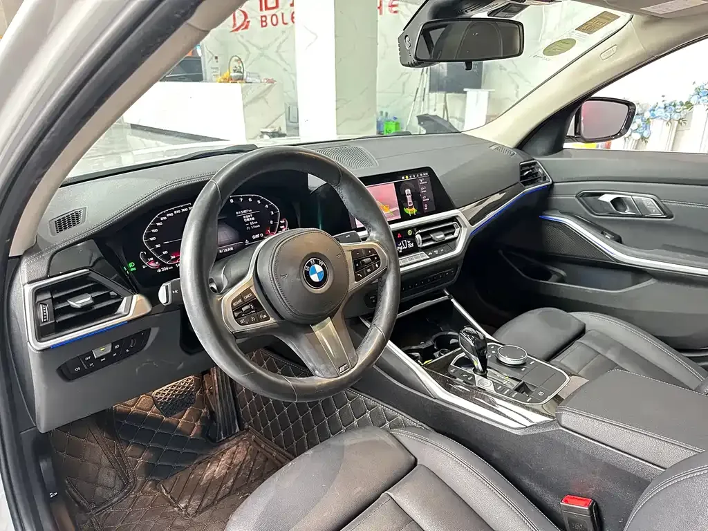 BMW 3 Series 2021 из CN, фото 5