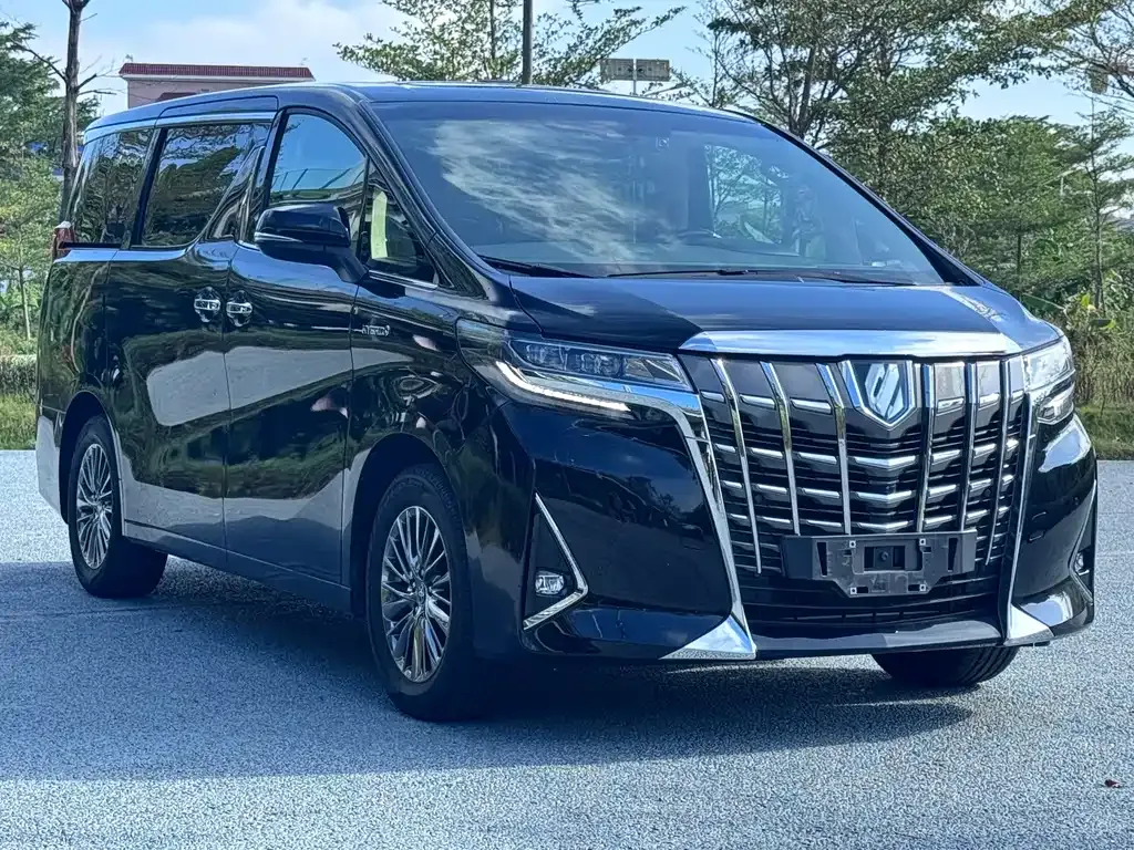Toyota Alphard 2022 из CN, фото 3