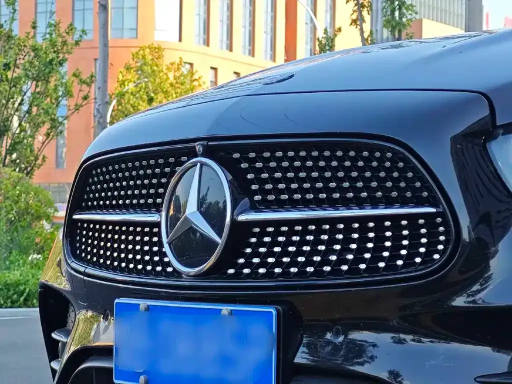 Mercedes-Benz E-Class 2021 из CN, фото 3