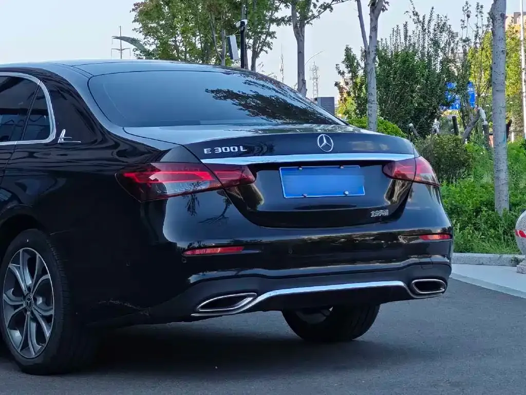 Mercedes-Benz E-Class 2021 из CN, фото 7