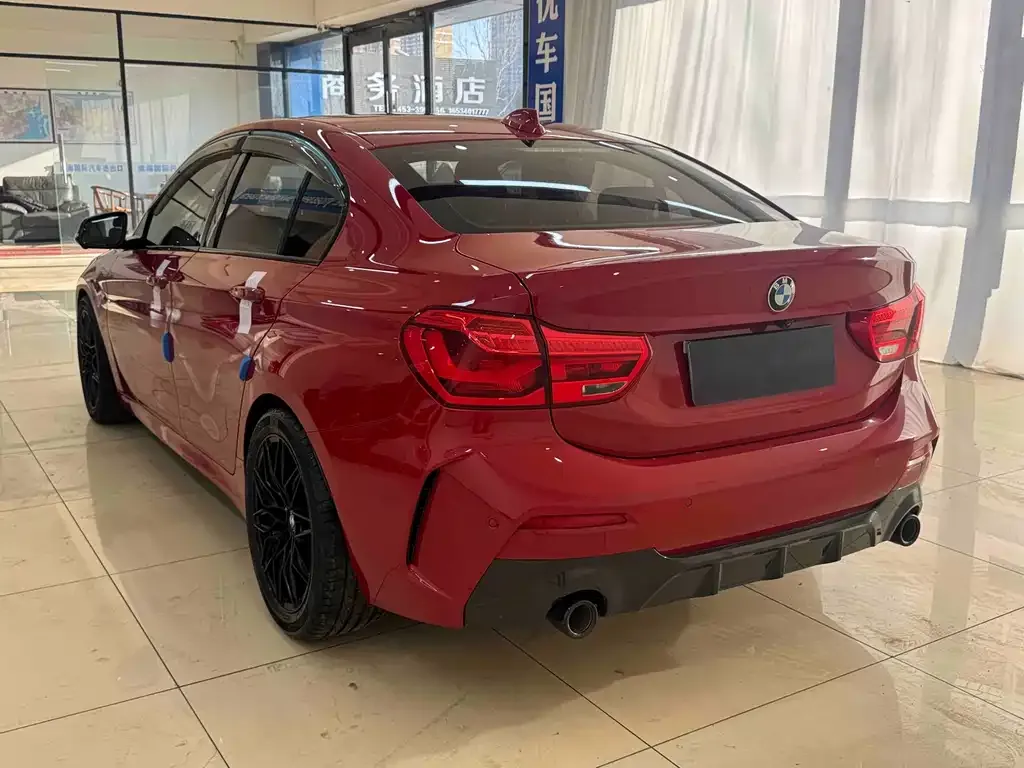 BMW 1 Series 2021 из CN, фото 4