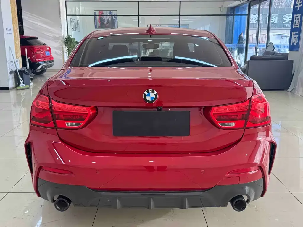 BMW 1 Series 2021 из CN, фото 5
