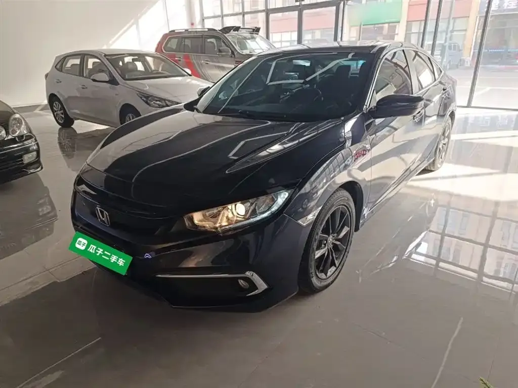 Honda Civic 2021 из CN, фото 2
