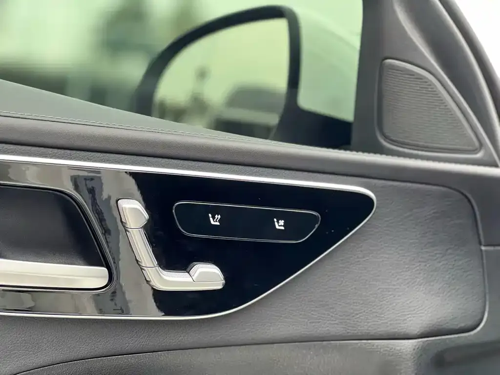 Mercedes-Benz C-Class 2023 из CN, фото 10