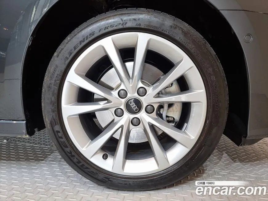Audi A3 2025 из KR, фото 5