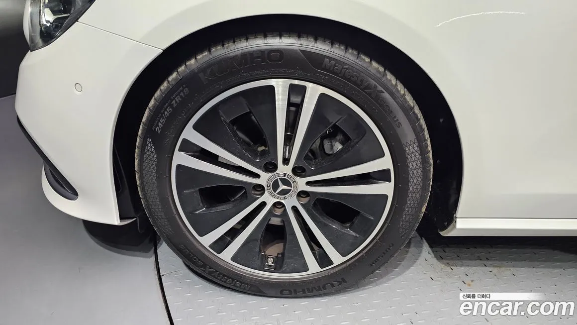Mercedes-Benz E-Class 2021 из KR, фото 5