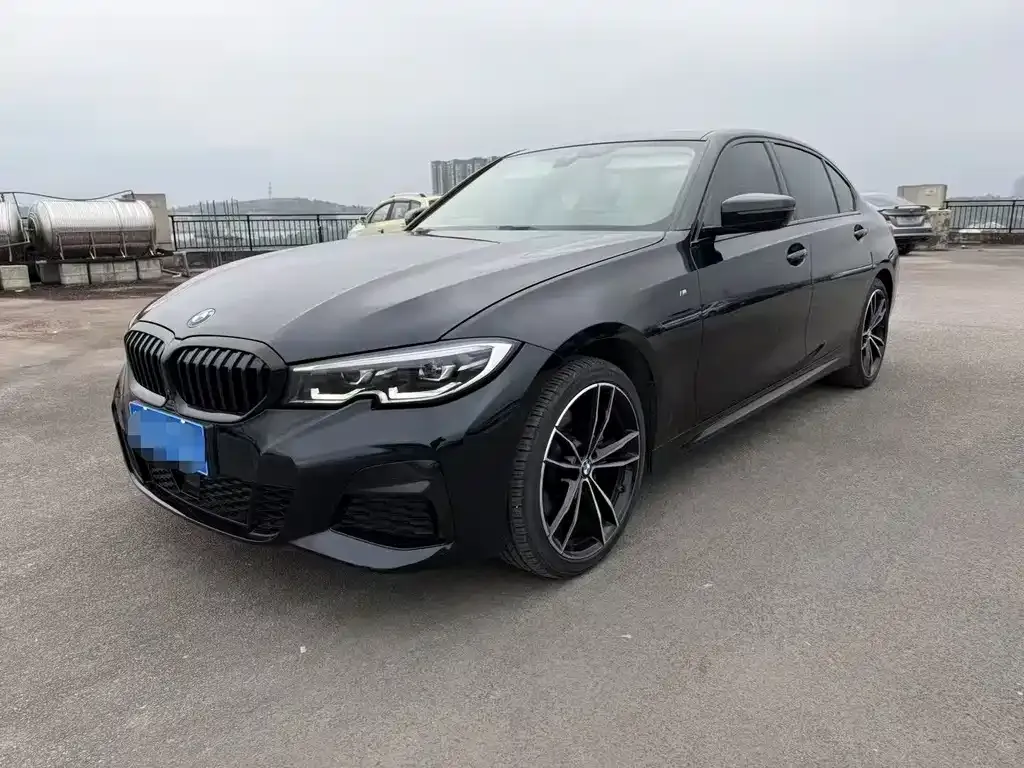 BMW 3 Series — фото 1