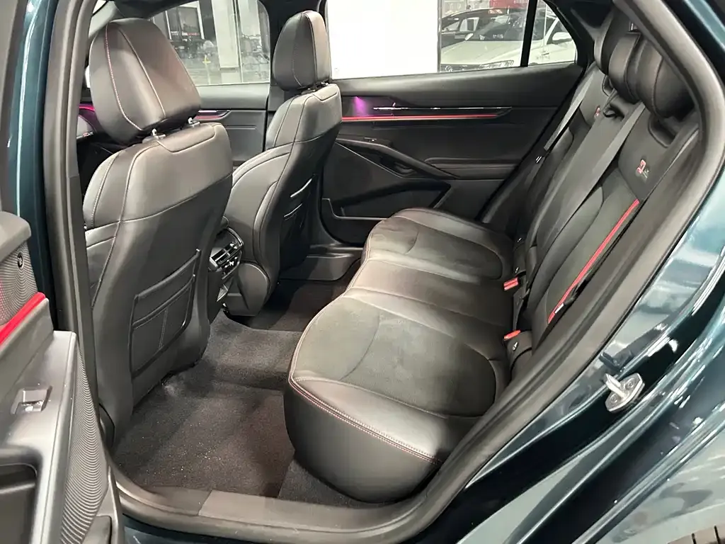 Ford Mondeo 2023 из CN, фото 4